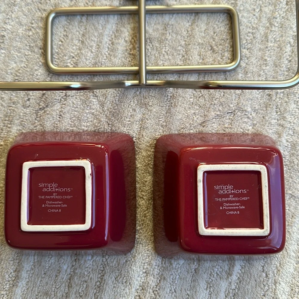 PAMPERED CHEF Simple Additions Silver Caddy w/ 2 Square Cranberry Bowls